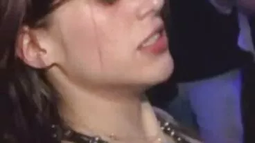 Alla giovane ragazza dai capelli rossi nonne troie tedesche ucraini piace il sesso con uomini più anziani quando il suo ragazzo non c'è più