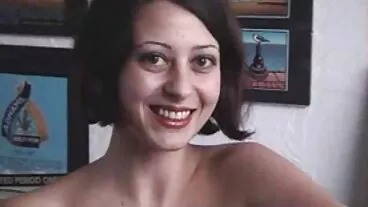 Cameriera sexy di vecchie troie con giovani Pawg con sexy pestate da BBC