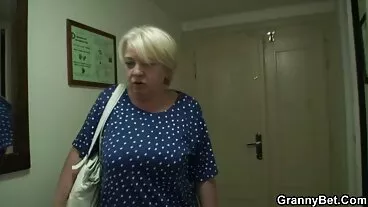 Den Basta nonne super troie Porrwebbplatsen