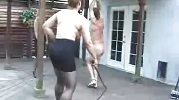 Video di spettacolo di vecchie troie porche tette