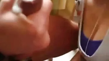 La donna lesbica seduce vecchie troie porno gratis