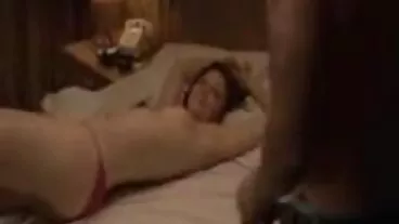 Fan quel video porno nonne porche vestito
