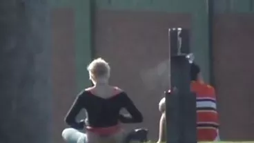 Povero ragazzo bianco ottiene una sborrata in faccia da Big Black Thug vecchie troie nere Gaypridevault Gay Sex